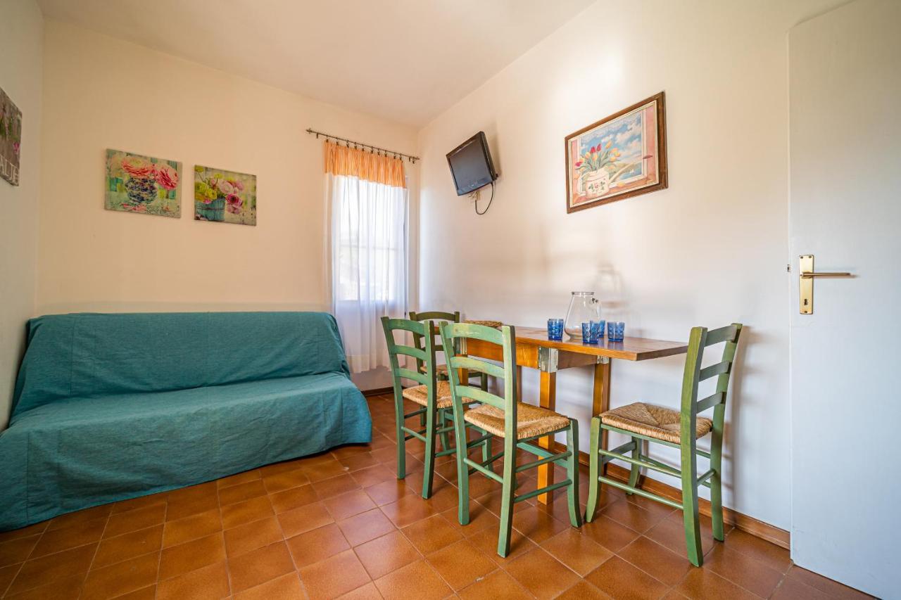Case Vacanza Filetto A Marina Di Campo Literno 外观 照片
